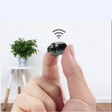 Carregar imagem no visualizador da galeria, Mini Câmera WiFi 1080P HD Com Visão Noturna