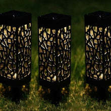 Carregar imagem no visualizador da galeria, Refletor Luminária Holofote Hollow Led com Painel Solar