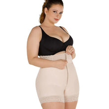 Carregar imagem no visualizador da galeria, Bermuda modeladora empina bumbum. - Pamp Bloom COMPRE 1 E LEVE 2+ FRETE GRATIS.
