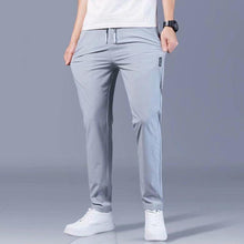 Carregar imagem no visualizador da galeria, Calça Masculina Slim Confort ™ - COMPRE 1 LEVE 2
